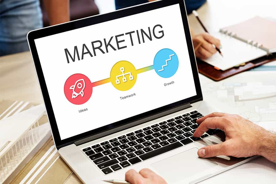 تاثیر مارکتینگ بر فزوش سایت‌های شرکتی