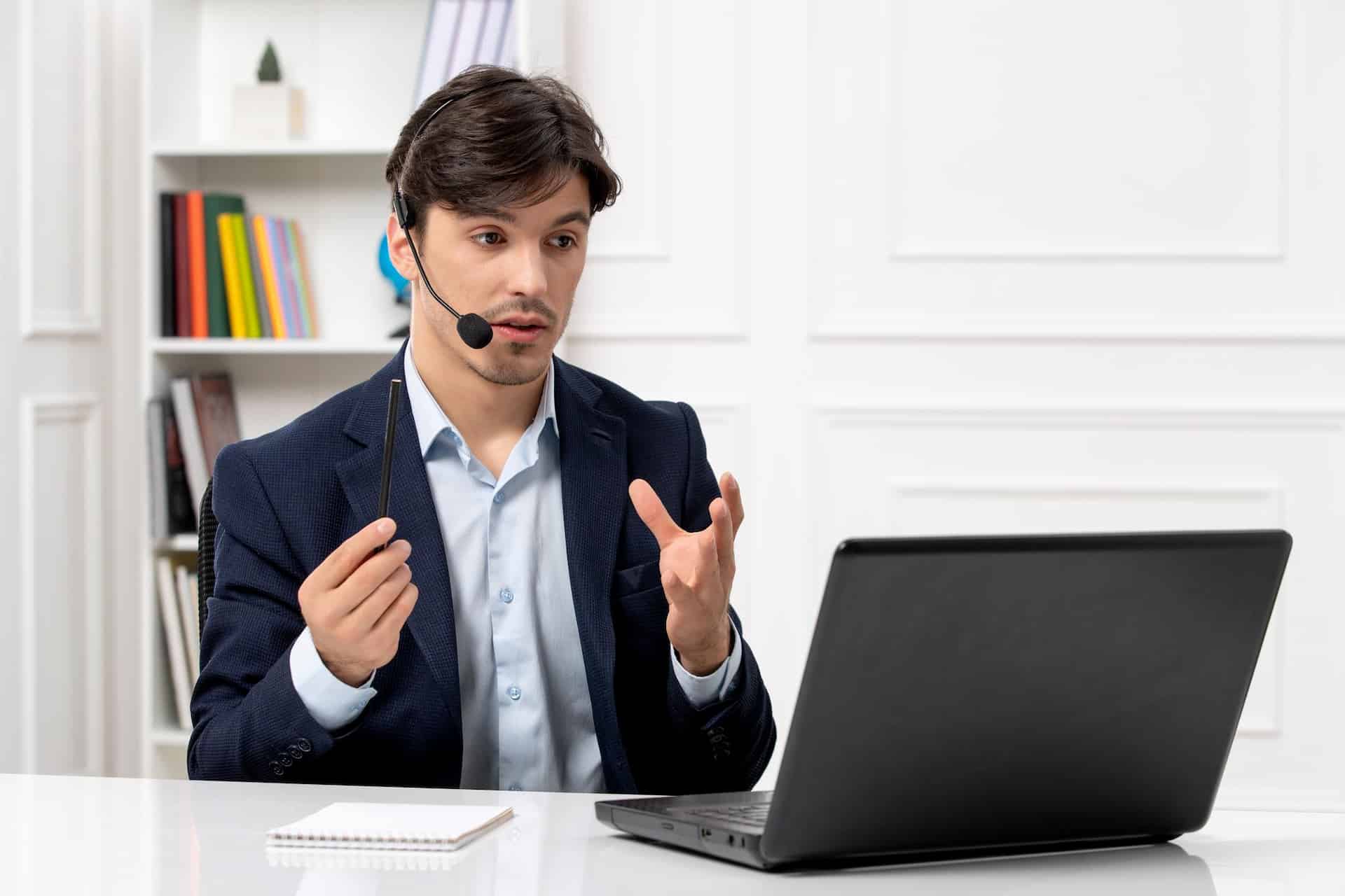 عکس شاخص هزینه پشتیبانی سایت در تهران